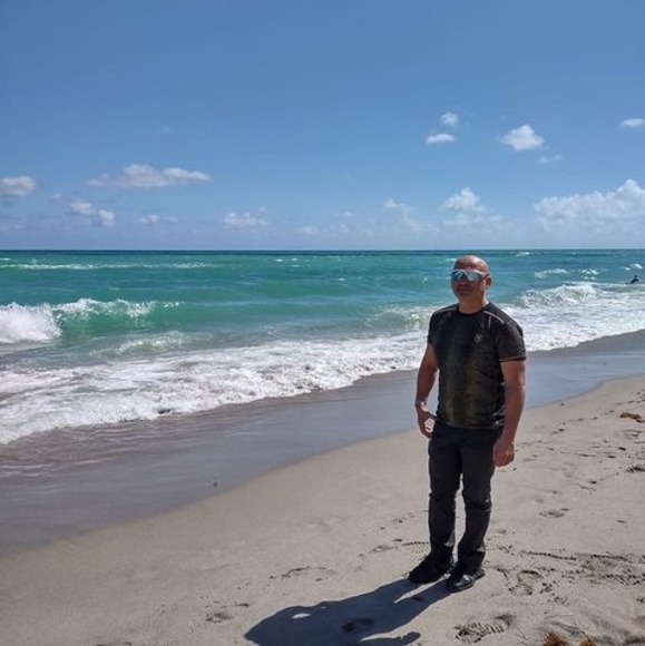 Meet your Posher, Albert - Picture 1 of 1